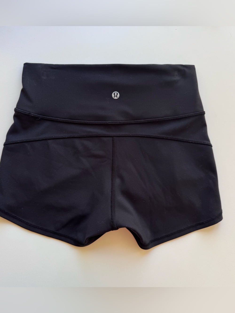 Lululemon In Movement Short - Picture 4 of 7